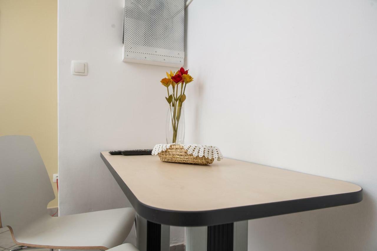 Roze Apartment Zagreb Exterior photo